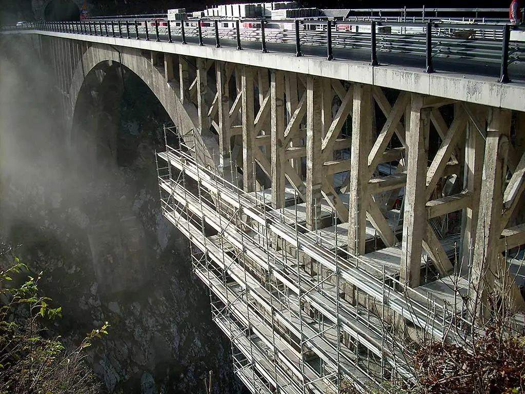 Consolidamento del ponte sul Lumiei — immagine 5