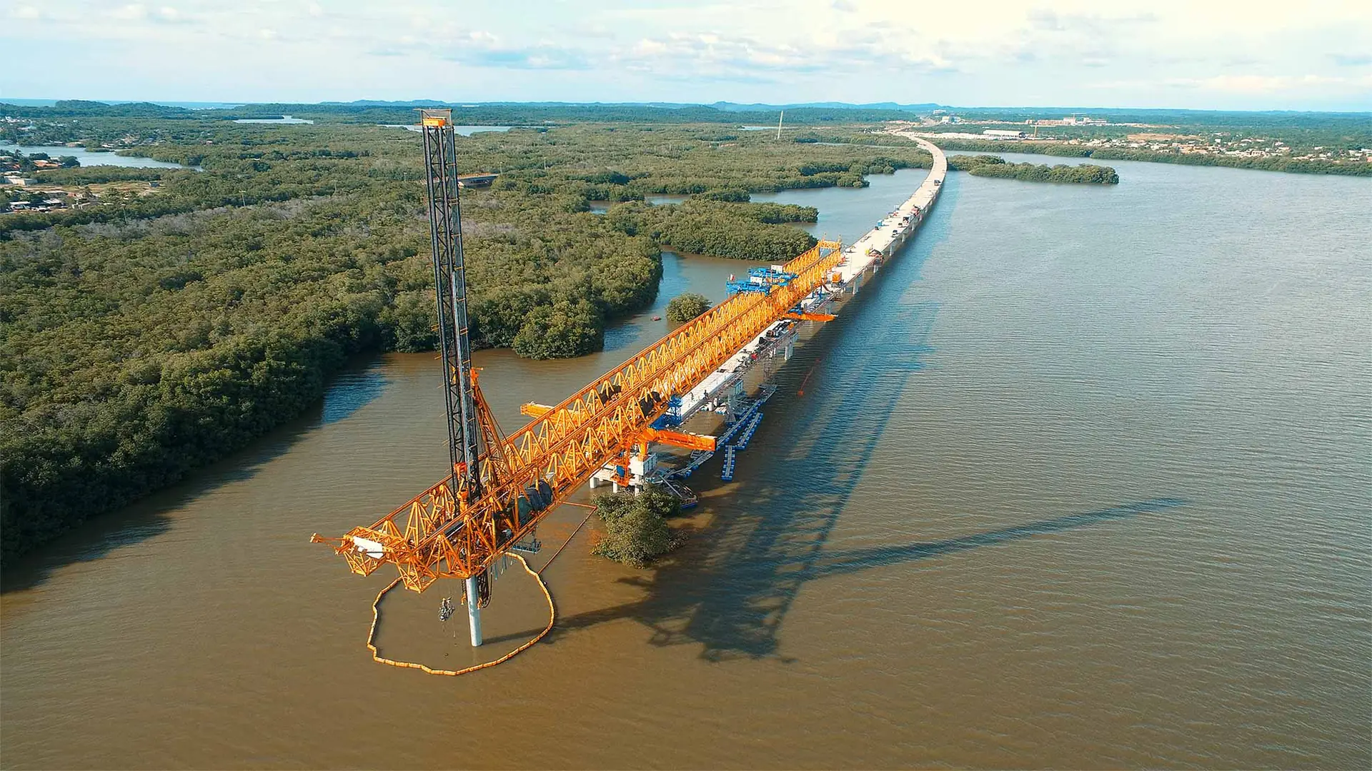 Costruzione del viadotto del Gran Manglar, Cartagena — Colombia